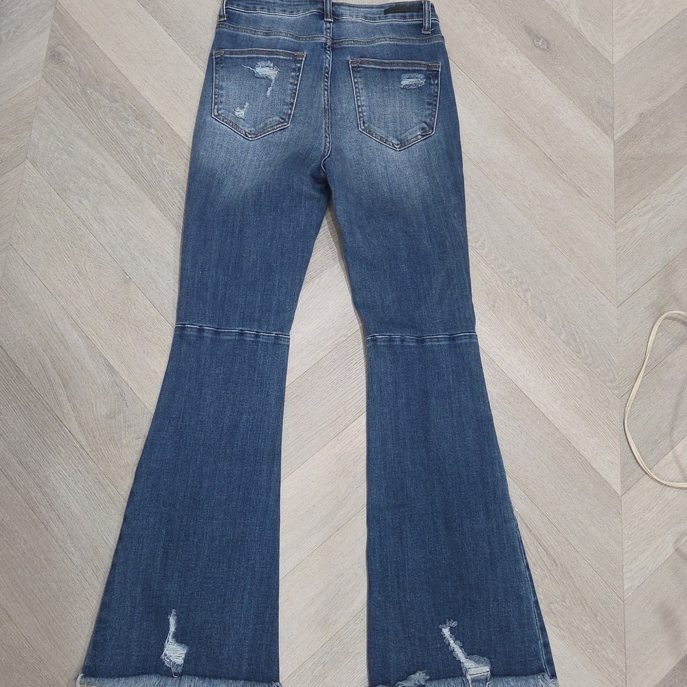 Risen High Rise Flare Distressed Raw Hem Jeans, Size 27/5 - Picture 4 of 8